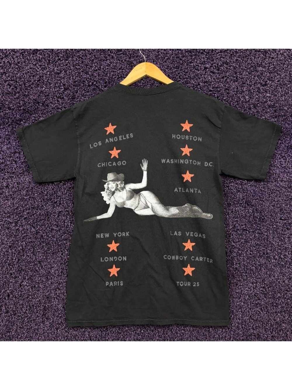 Cowboy Carter Aint A Country Tour Its Beyoncé Tour T-Shirt M